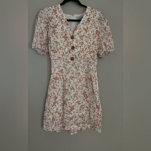 Adelyn Rae 100%‎ Linen Floral Mini Dress